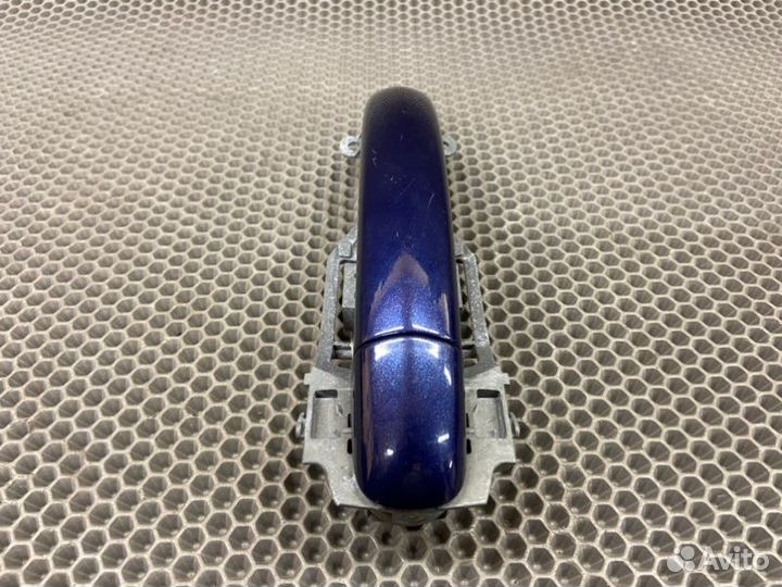 Ручка п/п двери наружная + кронштейн Touareg 02-10