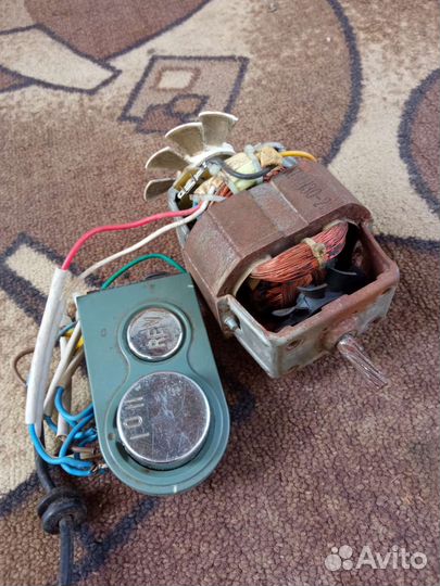 Электродвигатель от мясорубки