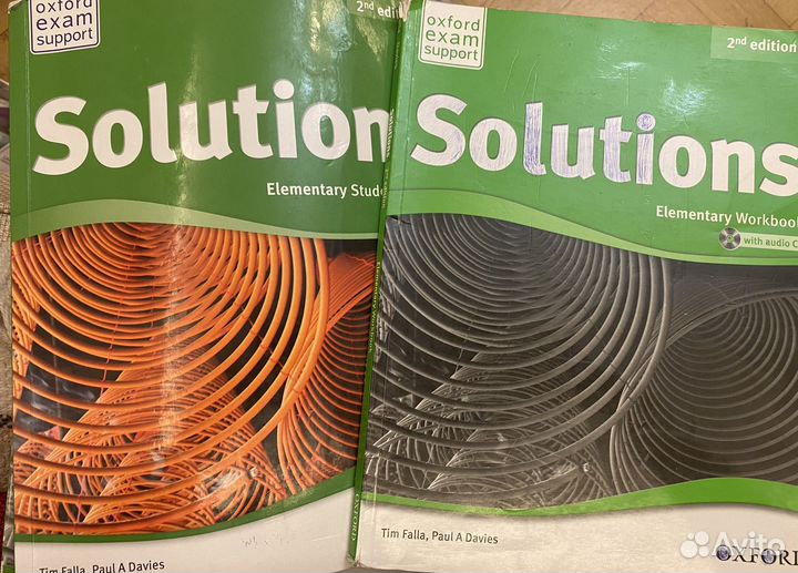 Solutions elementary students book 2nd edition. Solutions: Elementary.