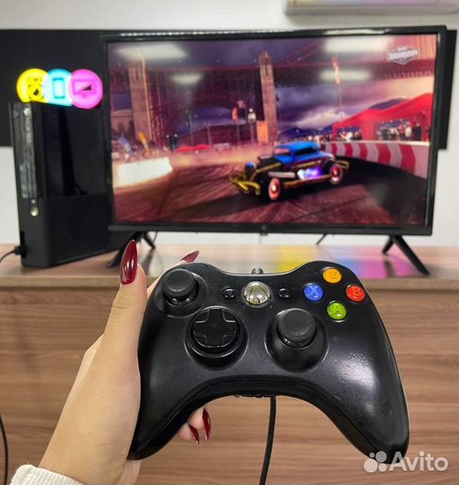 Игровая приставка xbox360 E 500Gb + игры