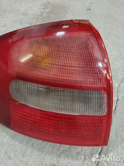 Задние фонари на Ауди а6 с5 седан