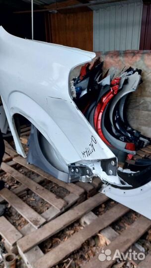 Крыло переднее правое с дефект.Opel Astra H.2007г