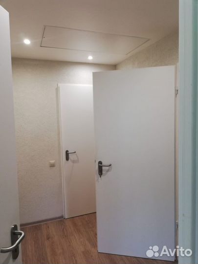 Продам двери Hormann (внутр. ZK и наружние Q-1)