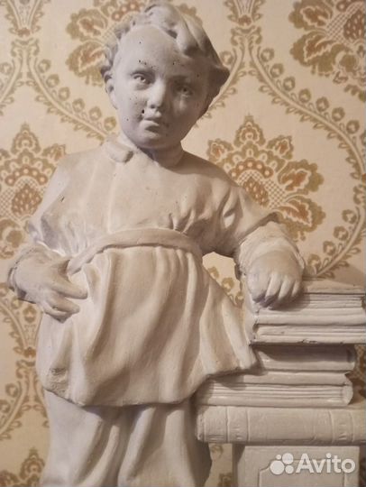 Статуэтки Ленина