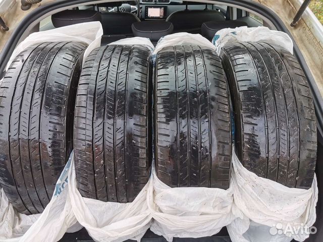 Bridgestone Dueler H/T 843 215/60 R17 96H