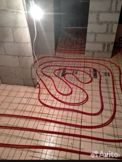 Слесарь сантехник