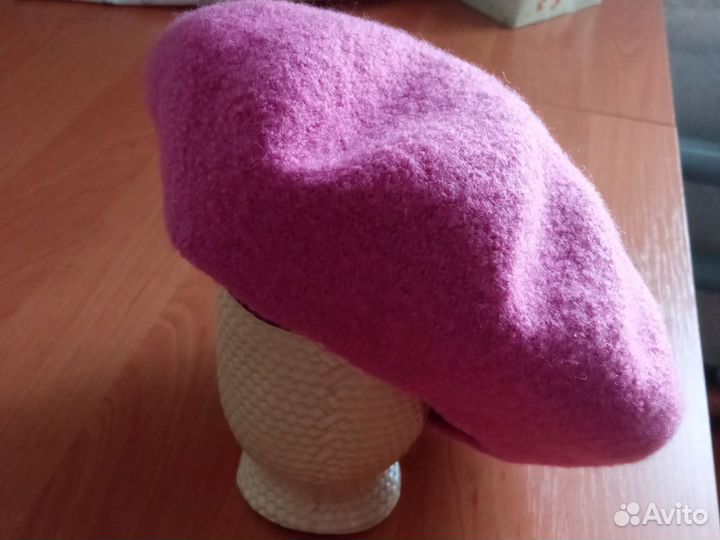 Берет женский