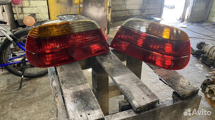 Задние фонари bmw e38