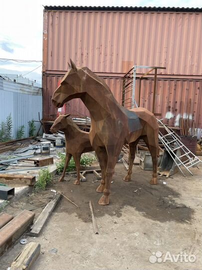 Композиция Лошадь и жеребенок