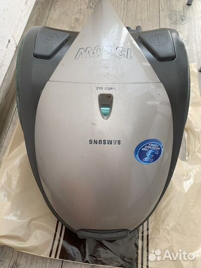 Пылесос Samsung VC-16713H на запчасти