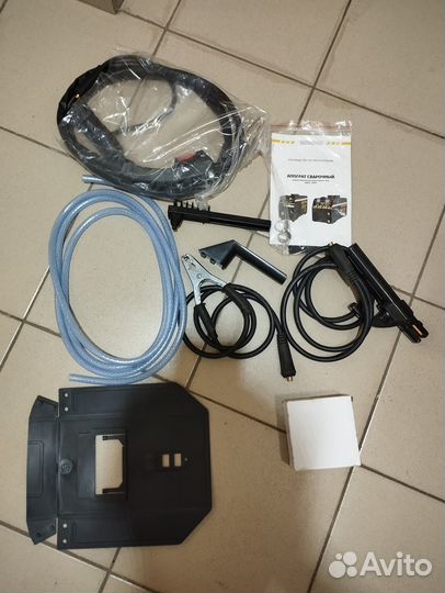 Сварочный аппарат takatsu 200GV 4в 1