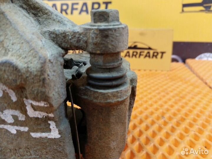 Суппорт передний левый Kia Ceed 1 ED G4GC 2008