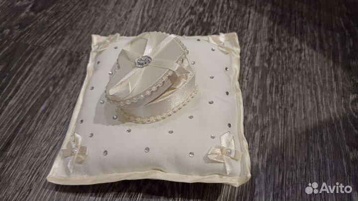 Подушечка для свадебных колец