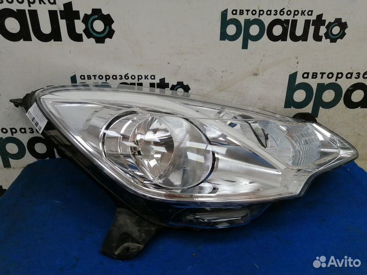 Фара галоген правая 9673814380-02 Citroen C3 II