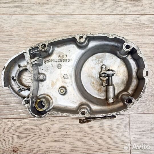 Крышка двигателя v-50m карпаты рига дельта