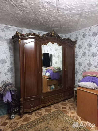 Спальный гарнитур