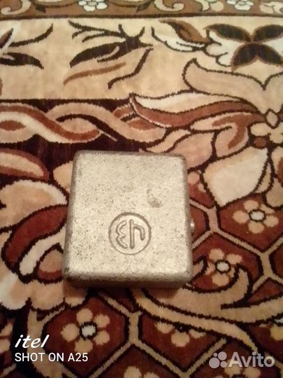 Замок накладной