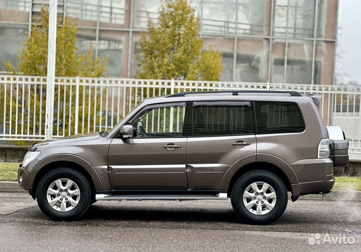 Mitsubishi Pajero 3.0 AT, 2012, 286 882 км