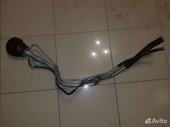 Горловина топливного бака Субару Форестер SJ