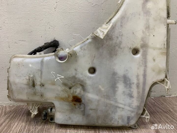 Бачок омывателя Bmw 1 Series хетчбэк-5ти дв. 2006