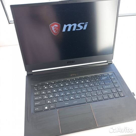 Игровой ноутбук MSI 32RAM/gtx 1070/144гц/i7