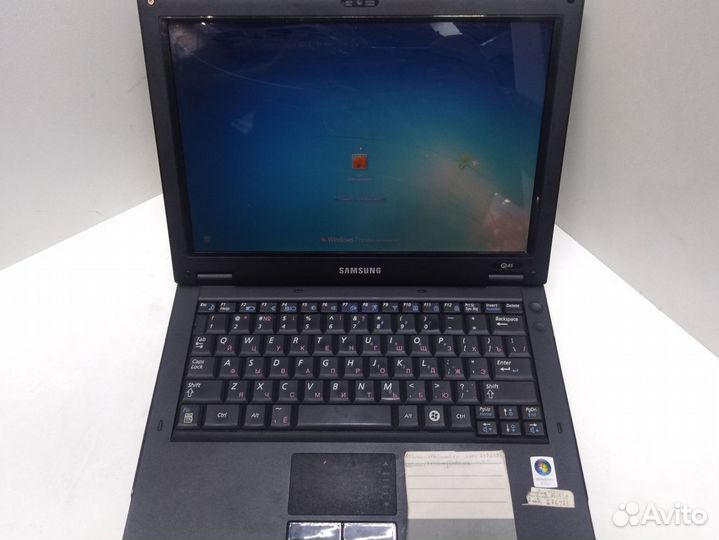 Ноутбук Samsung Q45
