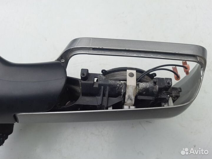 Корпус правого зеркала Ауди А6 С5