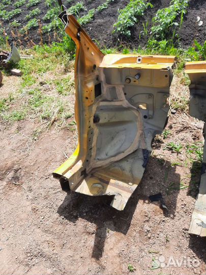 Ford focus 2 передняя задняя четверть