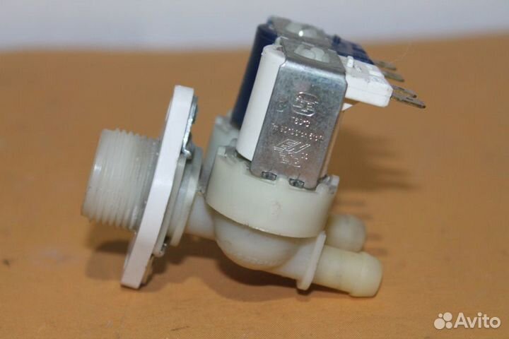 Клапан подачи воды Candy 41021103 бу. 5800