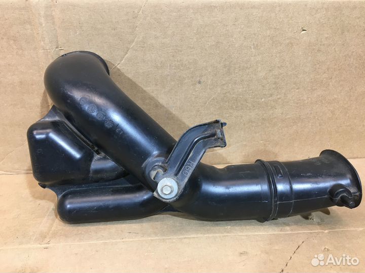 Воздуховод Honda Accord 8