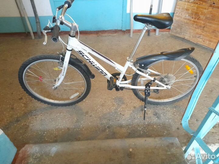 Велосипед спортивный, для 8-12 лет,обмен на скутер