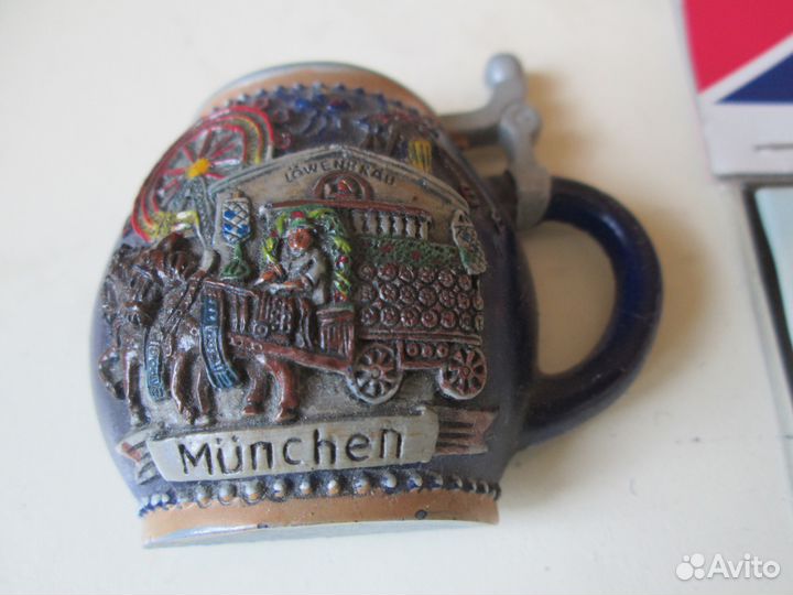 Магниты на холодильник