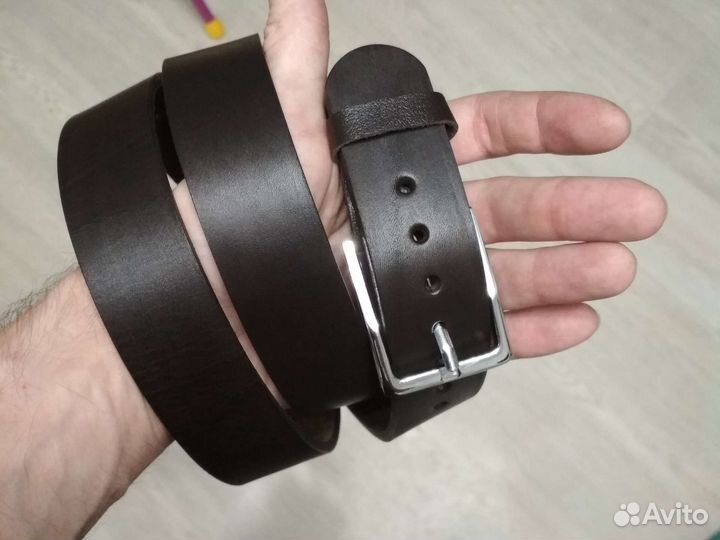 Мужской кожаный ремень