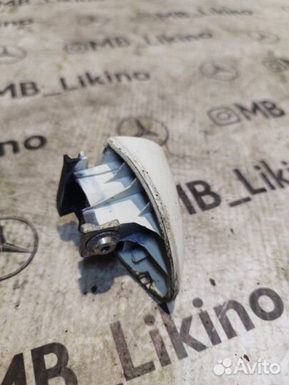 Уголок ручки двери задний левый Mercedes Gl X164