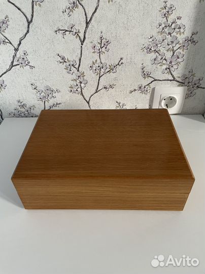 Коробка деревянная подарочная