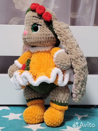 Мягкая игрушка амигуруми ручной работы. Зайка