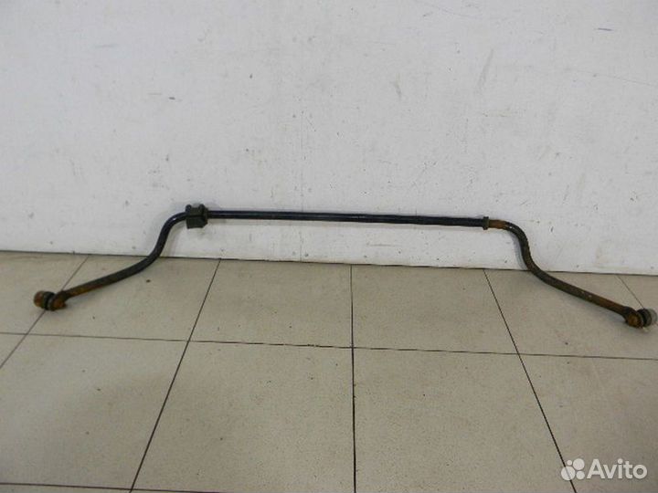 Стабилизатор передний