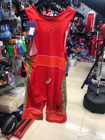 Борцовское трико asics красное и синее
