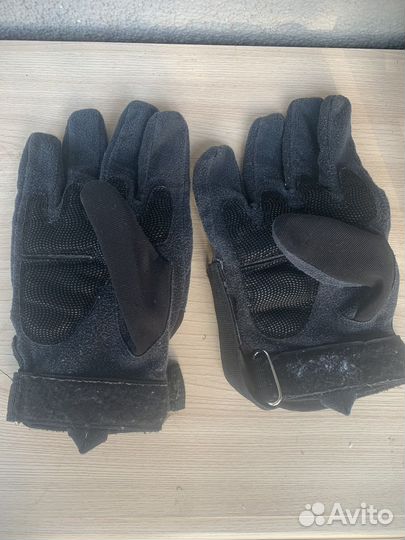 Перчатки тактические