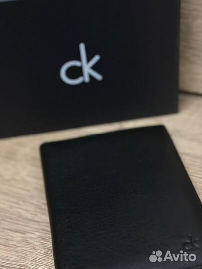 Бумажник мужской кожаный