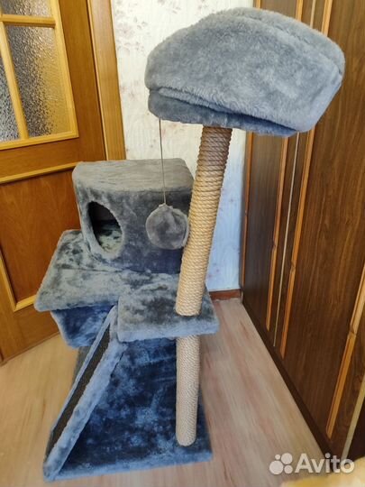 Домик для кошки с когтеточкой бу