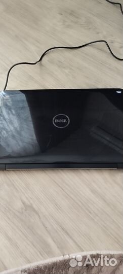 Ноутбук dell vostro 1015