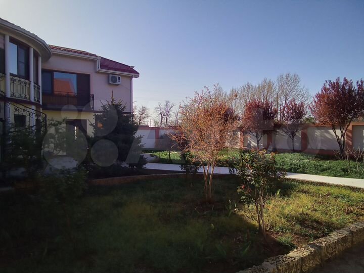 Апартаменты-студия, 45 м², 2/2 эт.