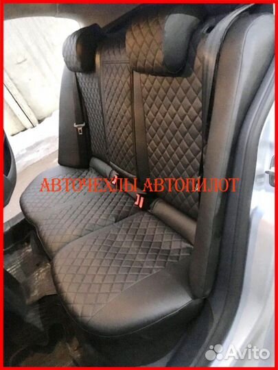 Чехлы Автопилот Skoda Octavia Tour из экокожи Ромб