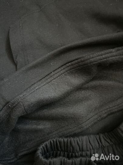 Спортивный костюм женский