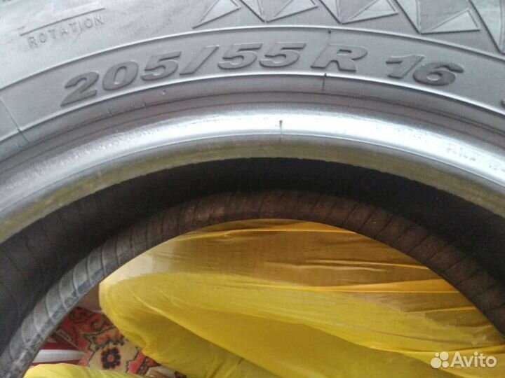 Pirelli Carrier Winter 205/55 R16