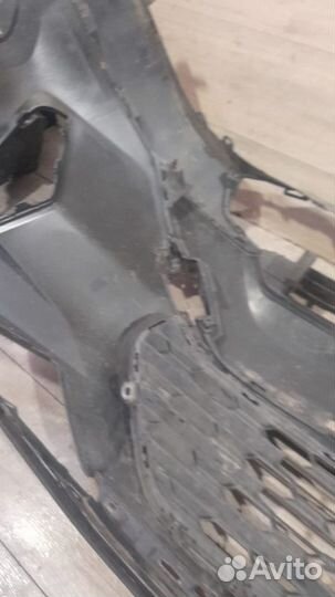 Бампер передний под омыватели передний Toyota Rav4