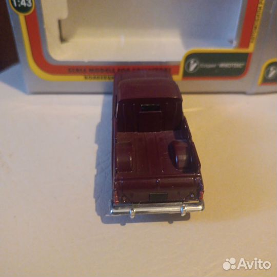 Москвич пикап редкие цвет