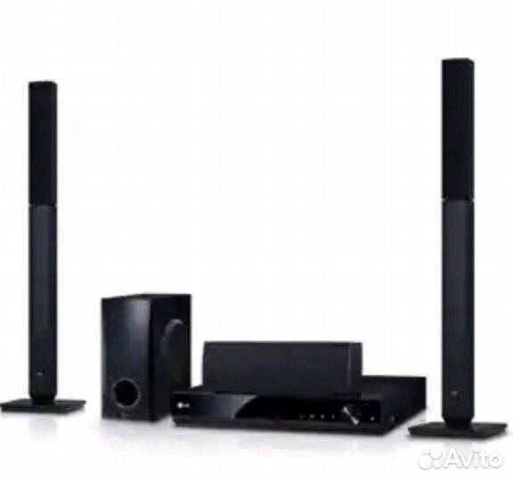 Домашний кинотеатр Blu-ray 3D с функцией LG Smart