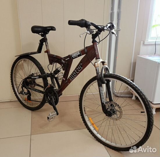 Велосипед горный Motor Canyon 26 GW-B127